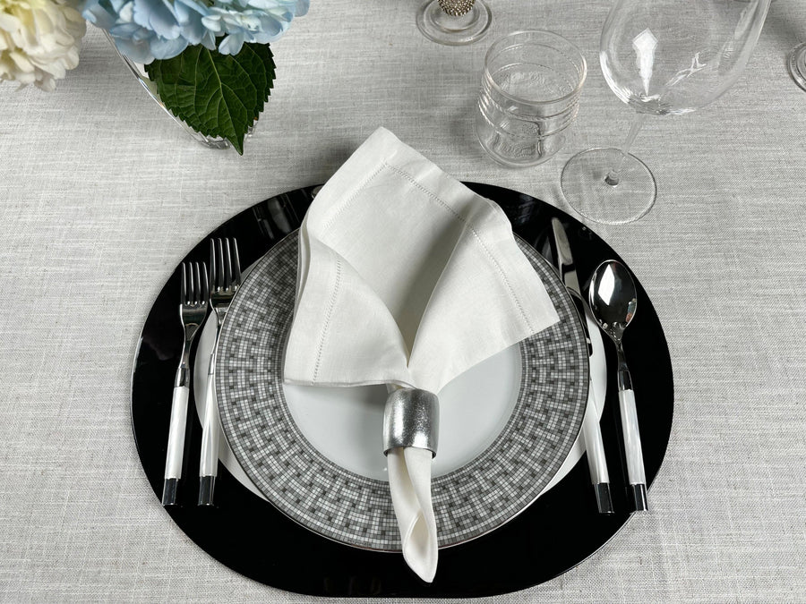 black & white modern luxury table mat